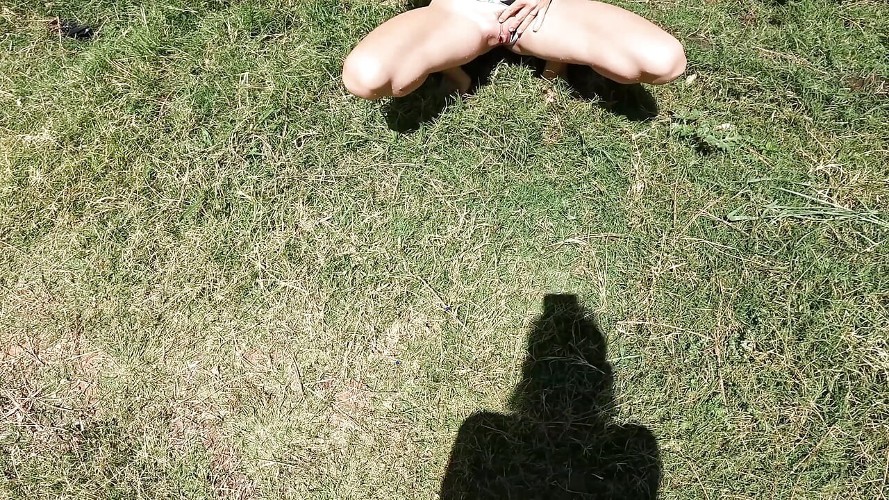 POV: You Fucked Me in the Garden & Got Soaked by Hose