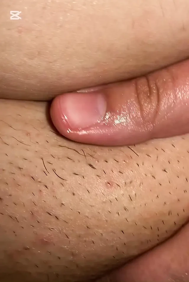 🔥 I rub my clit with a dildo until I end up screaming like a nymphomaniac