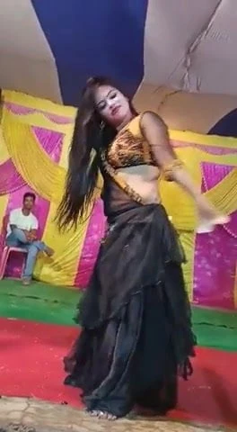 Dono desi bhabhi badha badha sex bahut man kar raha hai sex
