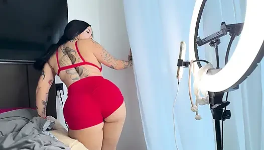 My fit foreign friend came over to suck me off and swallow Brazilian cum.