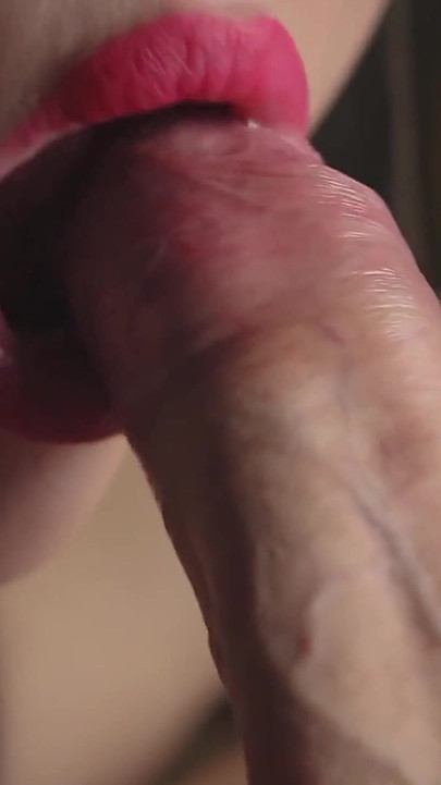 Great Blowjob Without Hands, Cum in Mouth - Close up