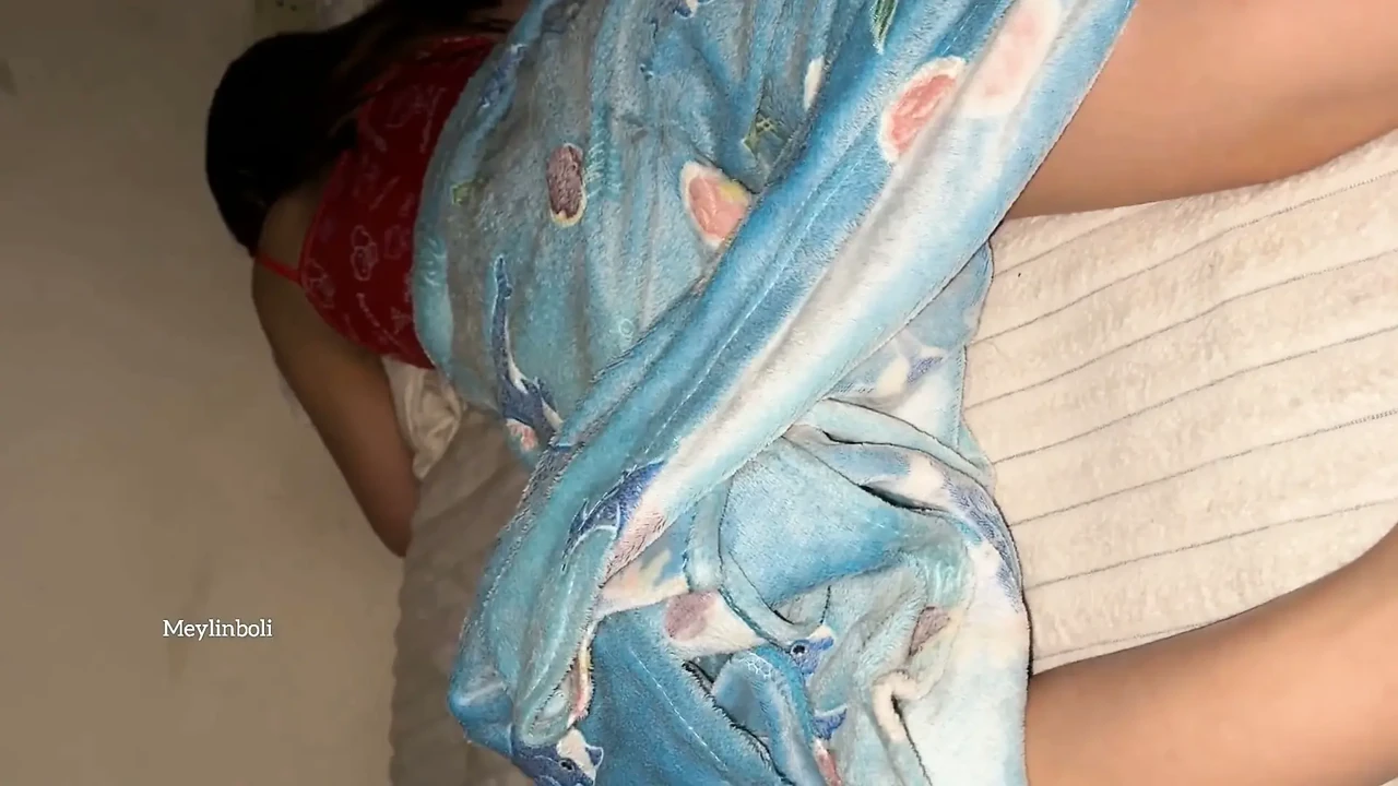 Homemade Porn with My Neighbor Confuses Me with Her Husband but She Still Likes How I Fuck Her