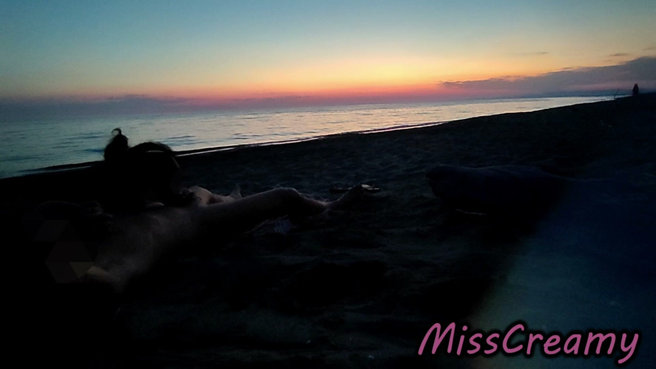 Exhibitionist Wife Milf Risky Public Blowjob Big Cock Maspalomas Nude Beach Voyeur Cum MissCreamy