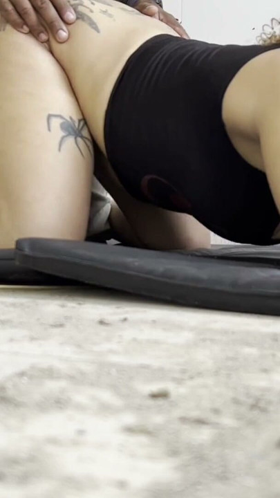 I was fucked by the worker at the construction site The guy took advantage of me masturbating He fucked me in the ass leaving | Clip 3
