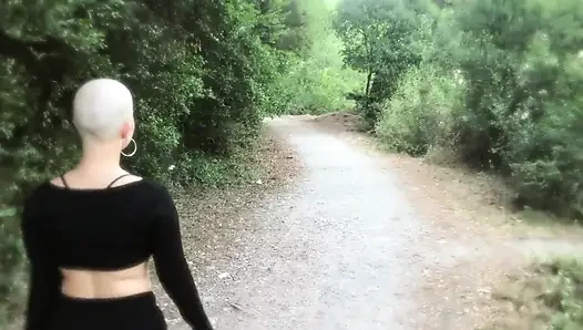 Vilu vidish lagi asik meludah di muka
