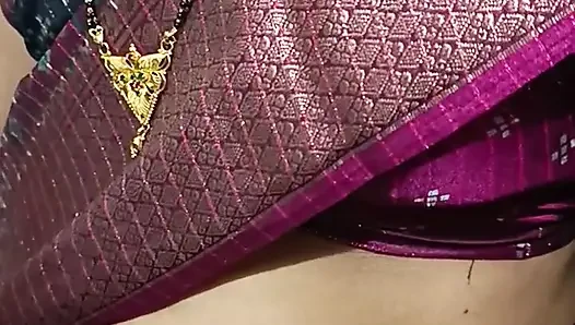 Секретная романтика красивой индийской мачехи дези