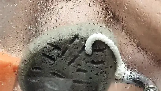 Соблазнение в мокром душе с обжигающей женой и взрыв стекло