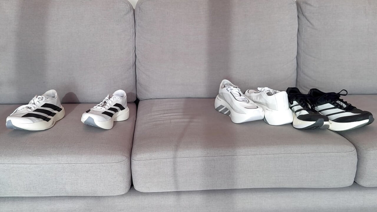 Diversión caliente con tres adidas