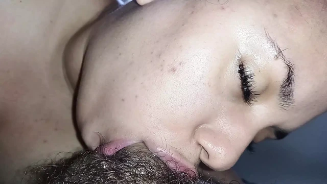 Hard cock in the face of the bitch, that's what she deserves, a hard cock for her to swallow it all