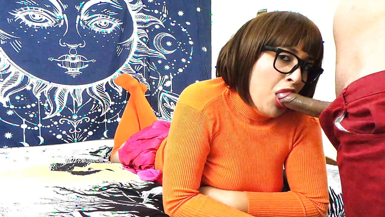 Velma Sucks off a Stranger