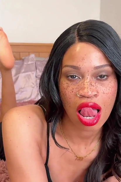 Lips Teasing and Dangling