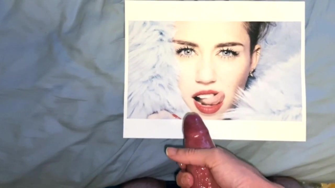 Miley Cyrus cum tribute 11