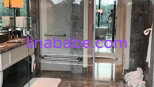 College Asian Thai Girl Shows Her Curvy Ass In Pants