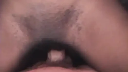 Cewek kulit hitam curiois dengan toket kecil suka banget ngentot kontol pria kulit putih