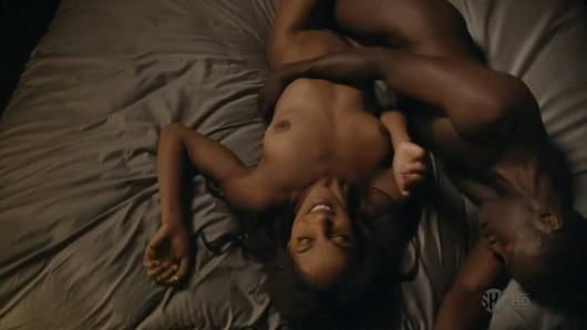 Megalyn Echikunwoke desnuda en escena de sexo en House of Lies