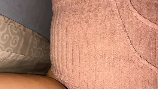 Dewasa panas disetubuhi oleh teman suaminya