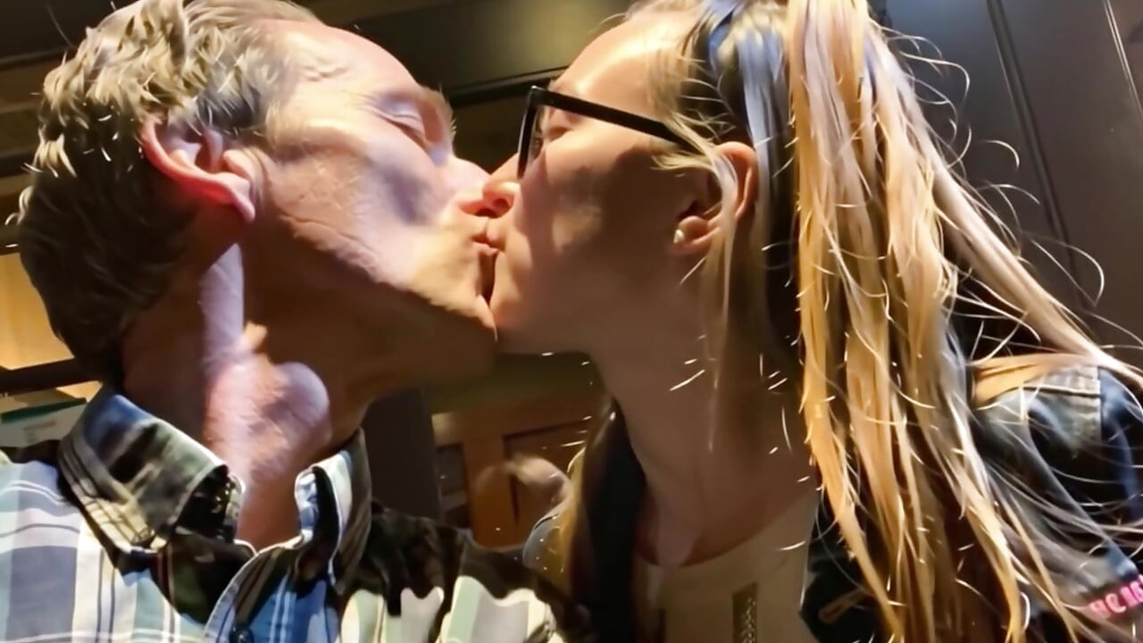 I seduced, kissed, got my pussy rocked in a tub, then stroked the 55m old man's big dick to a cum explosion and he keeps going!