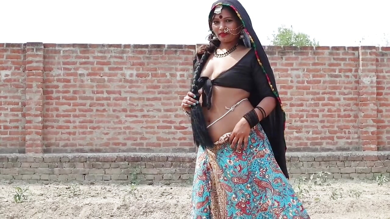 Indian desi stepsis pussy fuking in Hindi audio