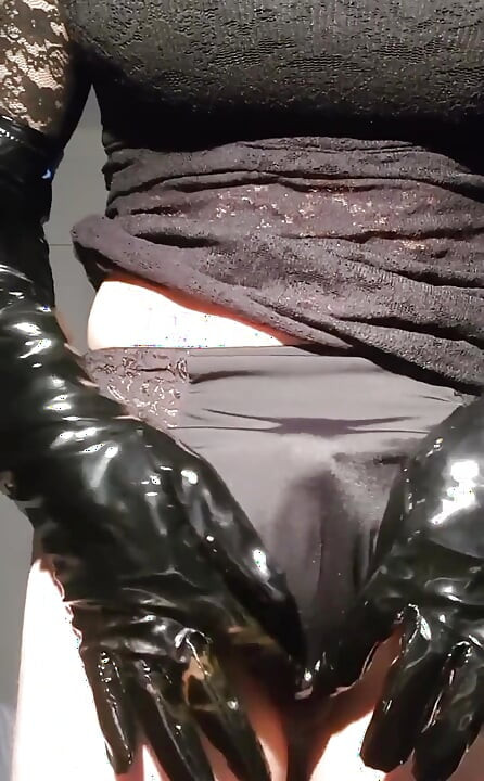 Rasa begitu nakal dibayangkan berbayang dimenangi dan makan berpakaian sebagai pelacur nakal. Si blonde, berkongkek.