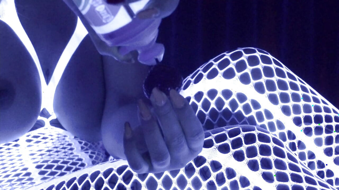 Cosplay de blacklight en la zona crepuscular