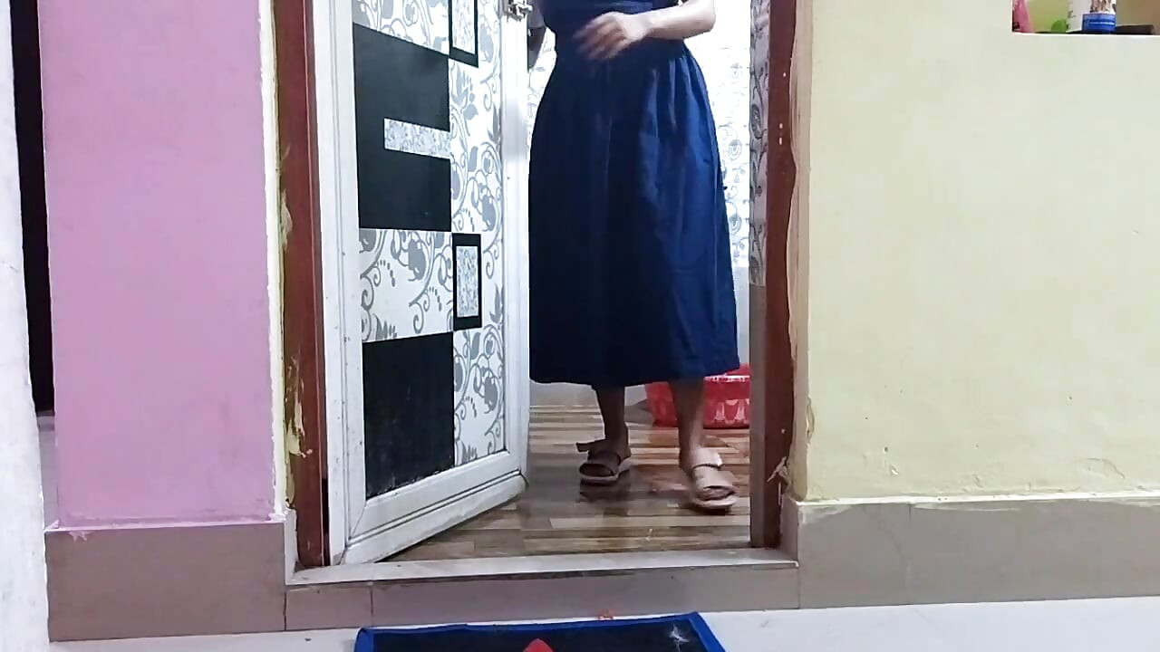 Indian school student girl fucked by plumber at bathroom