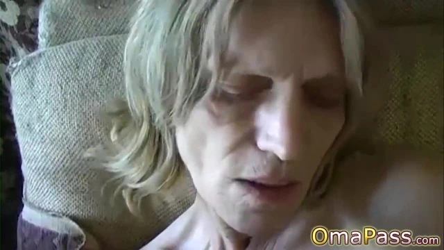 OmaPasS - Amateur Mature Sexual Content Showoff