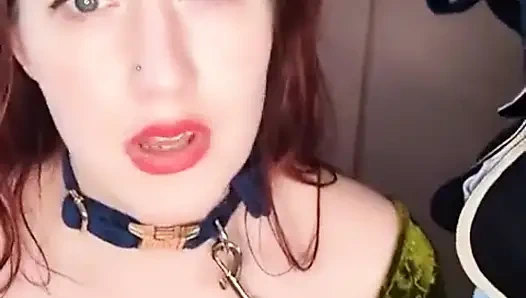 Принцесса Кончает Ведро Для Нашего Нового Домашнего Раба