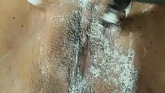 Shaving a Teen Latina Pussy