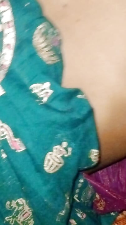 Desi village wife saree fuck