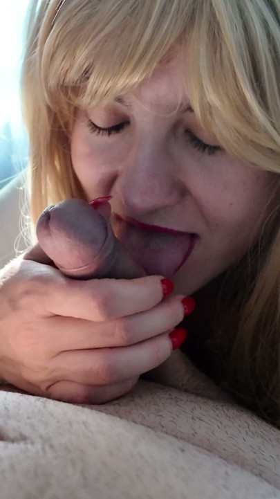 CFNM Cock Sucking From My Dirty Secretary