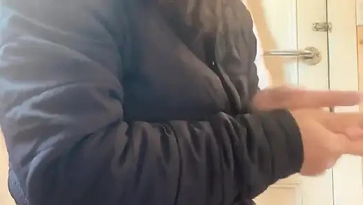 Hana Change From Nake Sexy to Wear Ugly Dess