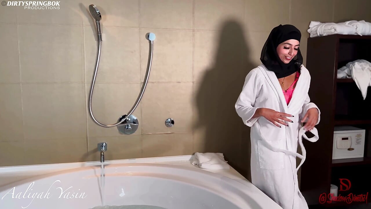 Aaliyah Yasin Orders BBC Room Service