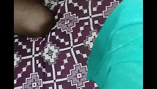 Sex big tits woki bhabhi ko pani magan ke vahne fucked diya