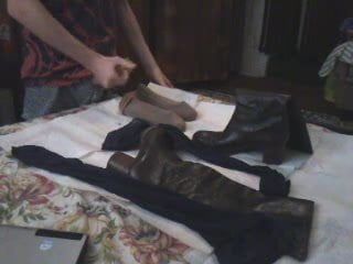 Laarzen, kousen en platte schoenen in nylons