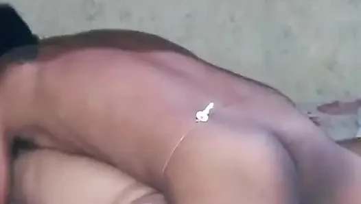 sie squirtet, nachdem ich in sie gespritzt habe