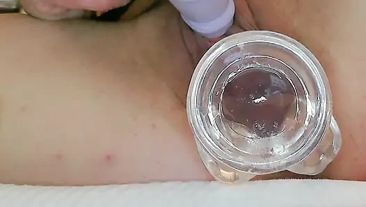 Zoey Portland Plays with Pussy