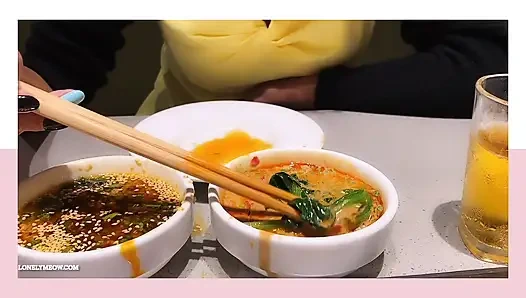 Hidup dan bercinta di tepi laut