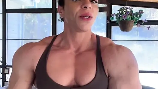 Кудрявая доминация возбуждает неудержимую страсть