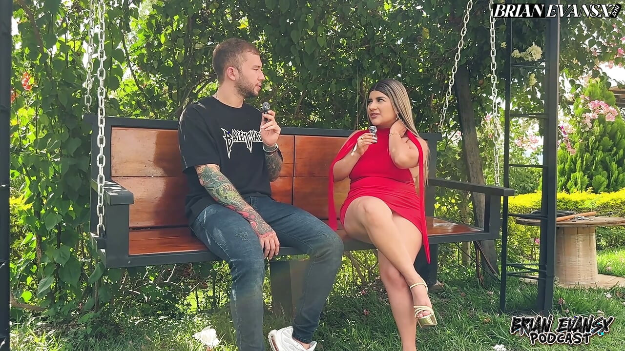Blonde Colombian Naty Delgado has a podcast that ends with outdoor sex - Brian Evansx
