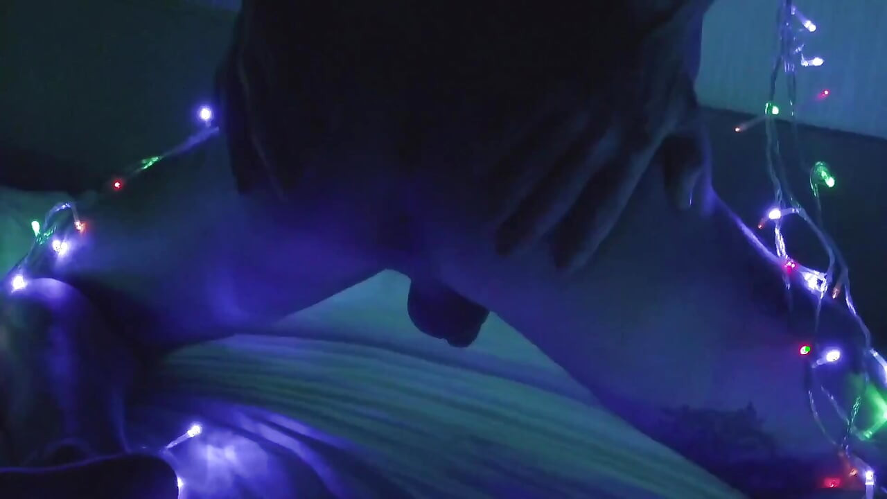 Jerking off in Christmas Lights