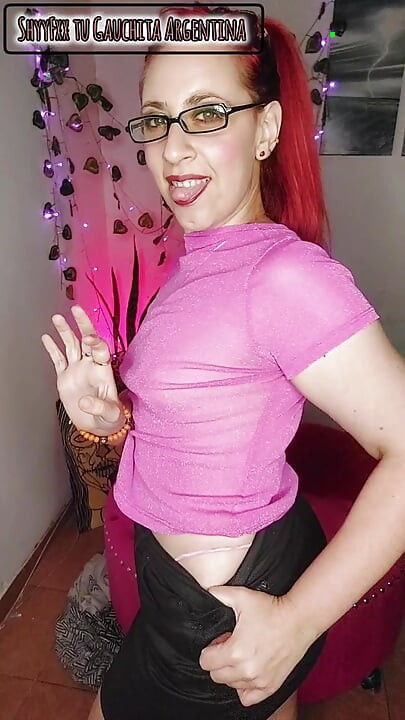 The Nerd Girl in Your Class Just Wants to Lose Her Virginity!!!