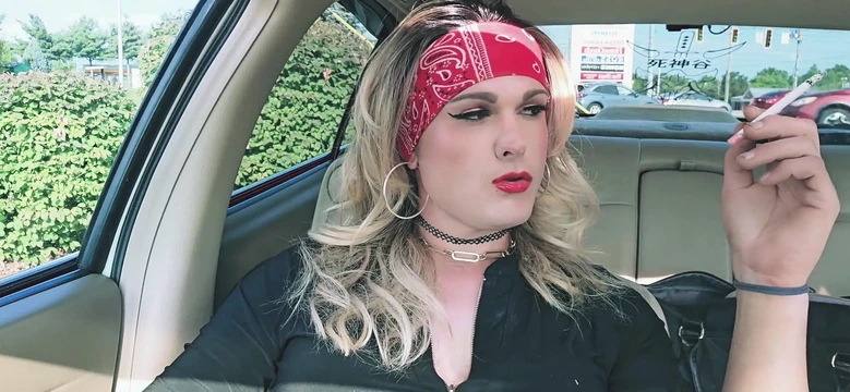 Kylie Babes Smoking Fetish Car Play