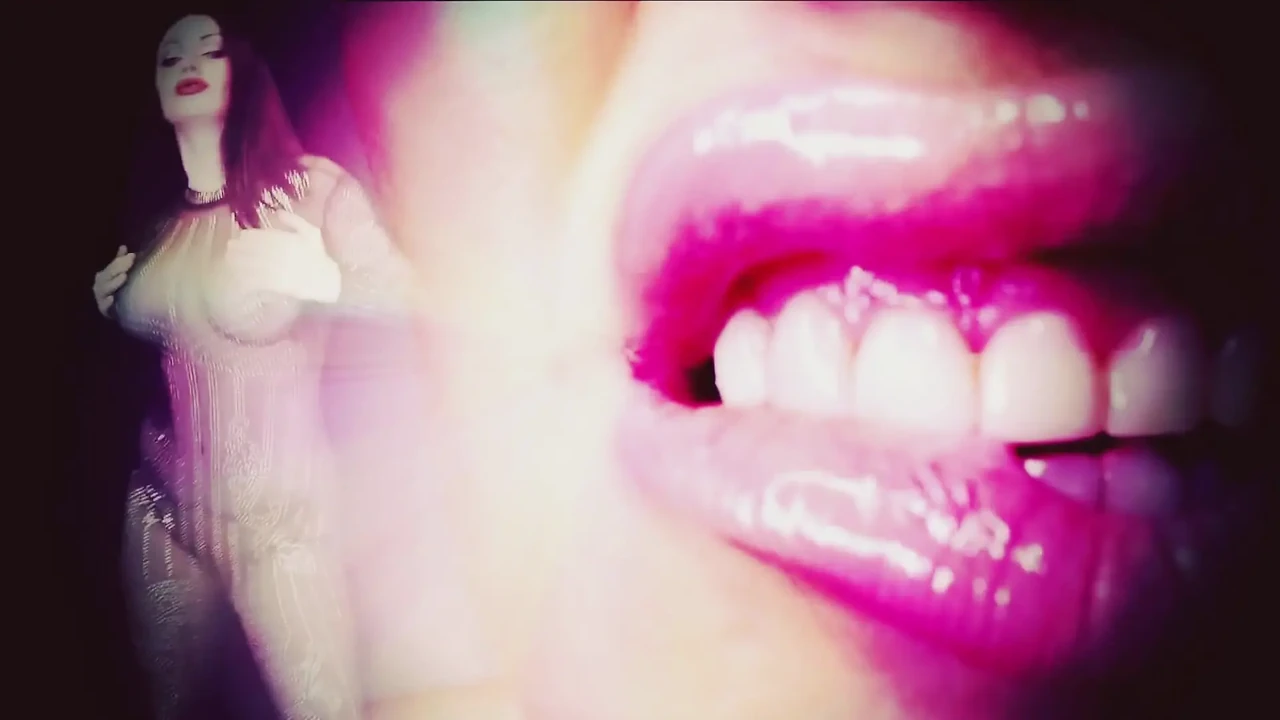 My mesmerizing lips are all that you need!