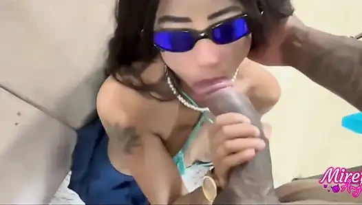 I Got Out of the Shower and There Were 2 Big Black Guys Waiting for Me, I Gave Deep Throat to Them Both