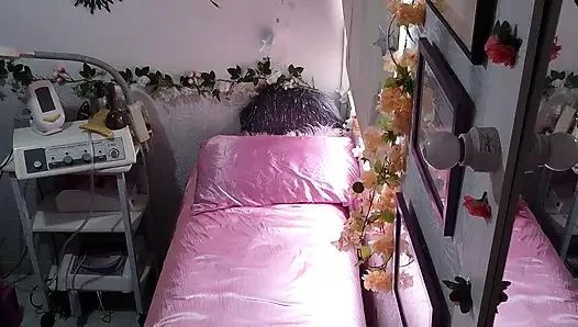 Ich sagte meinem mann, ich würde eine massage bekommen, ich habe einfach nicht erwähnt, dass der masseur ein mann ist