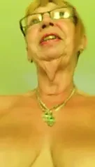 MATURE MANCHESTER WIFE - TITS AND FANNY