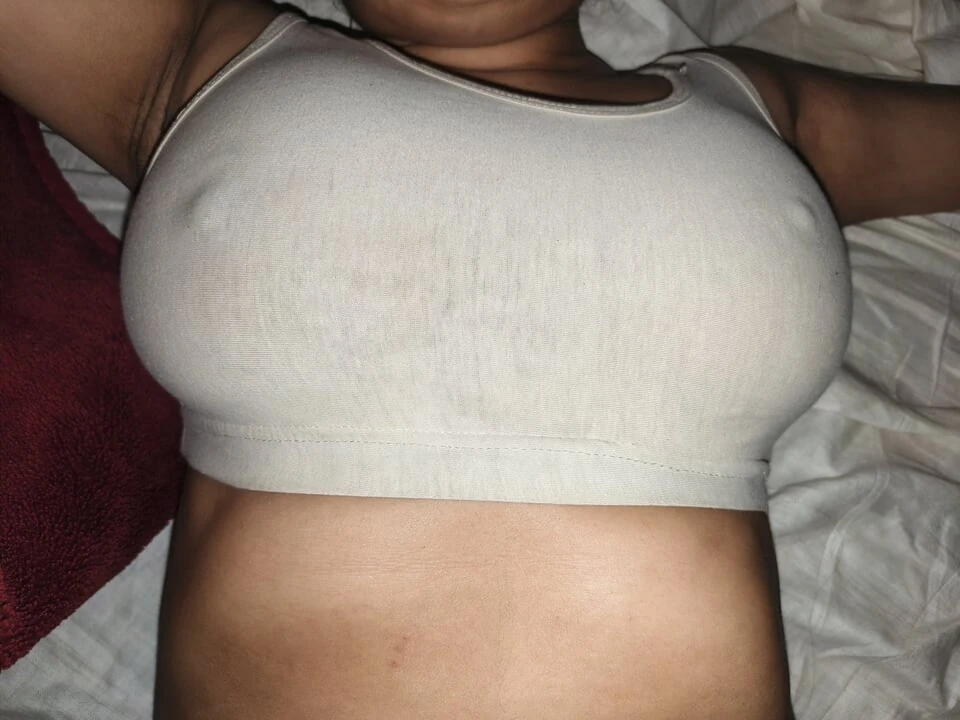 CUTE INDIAN HORNY VILLAGE GIRL FUCKING VIDEO.