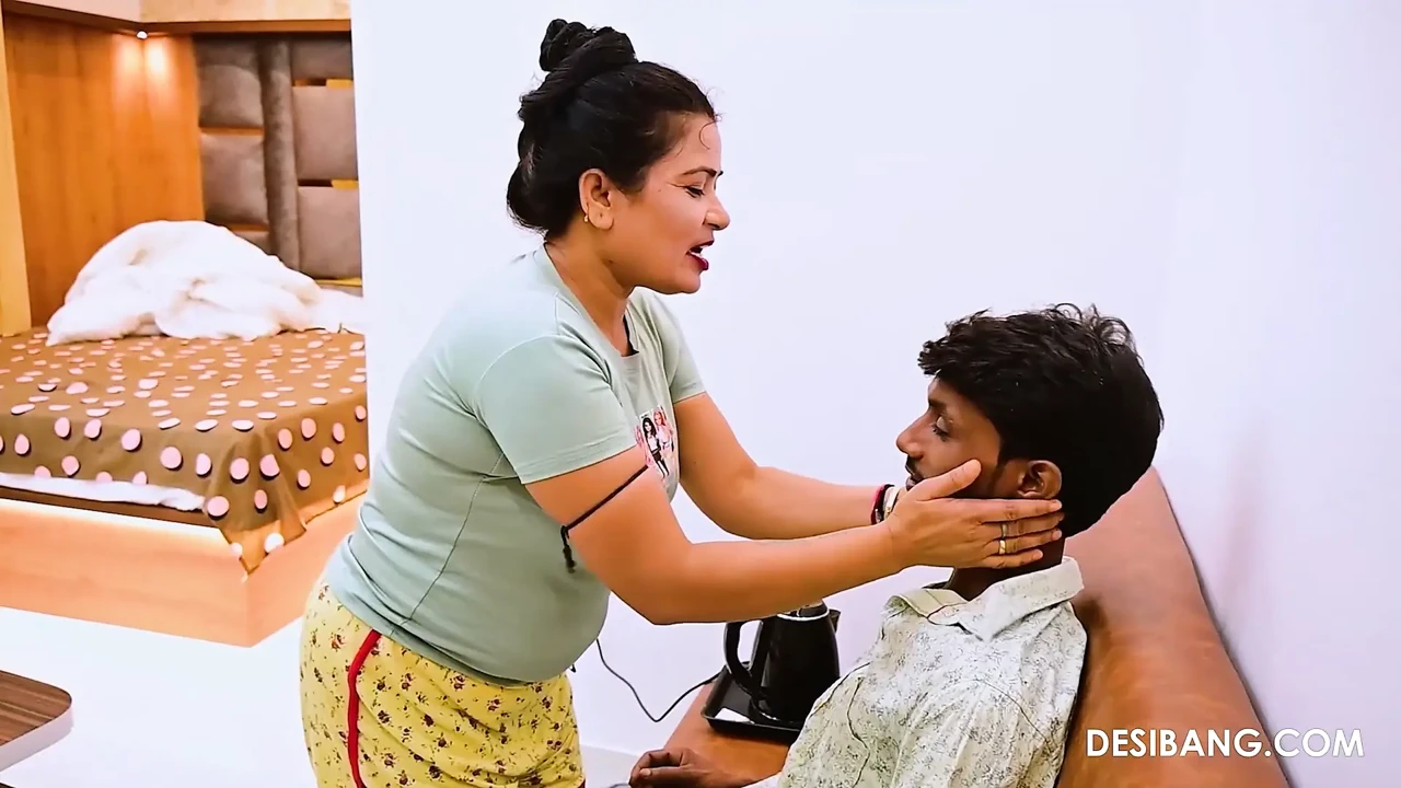 Bhabi&rsquo;s the Perfect Size to get Fucked at DesiBang