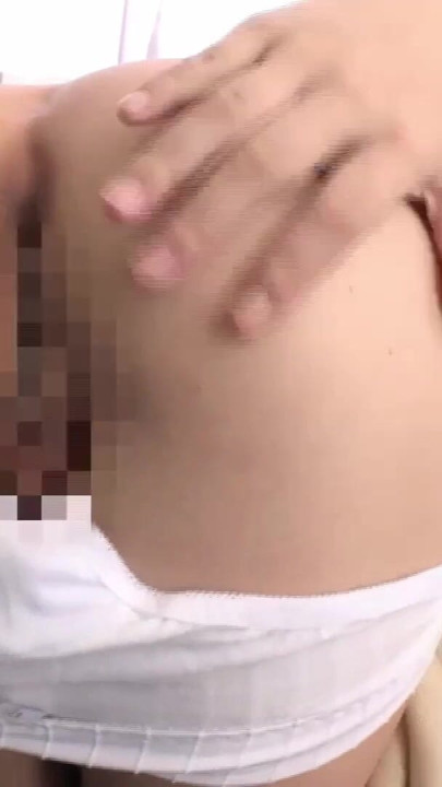 เธอตัวเล็ก บอบบาง และหน้าอกแบน คุณแค่ช่วยไม่ได้ แต่ต้องการปกป้องเธอ | คลิป 1