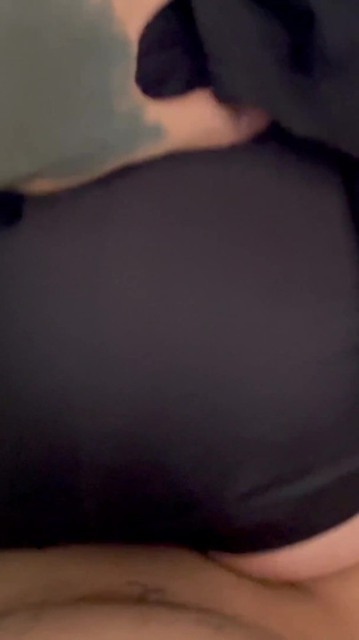 I move my delicious ass and make it cum inside me | Clip 1